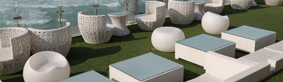 Best Cafes in Jeju 2026: Coastal Cafe Trail (Aewol, Seogwipo, Seopjikoji)