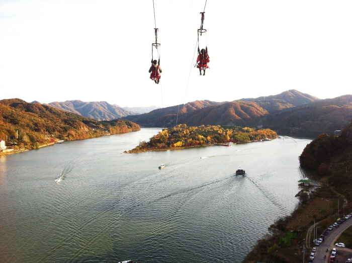 Nami Island zip wire river crossing adventure for families
