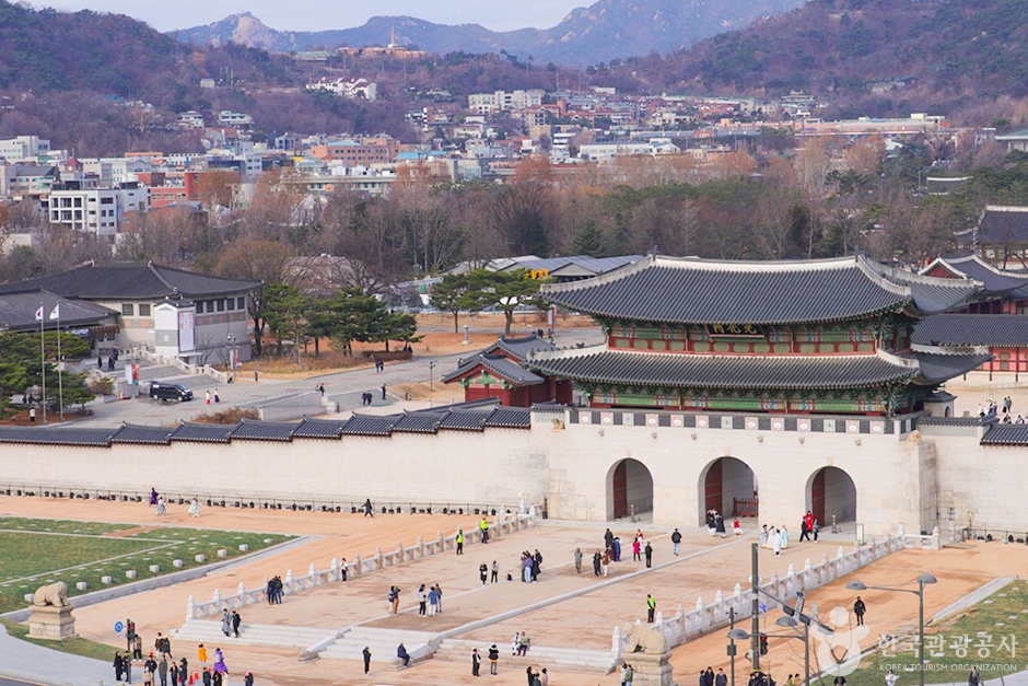 Korea Money Exchange: Best Rates vs Airport Rip-Offs 2026