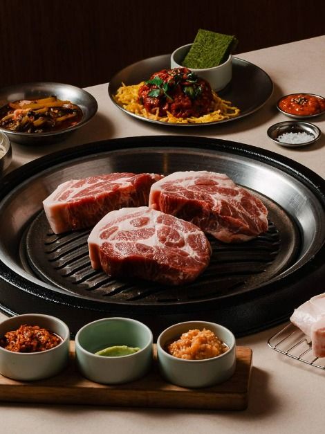 Korean BBQ Etiquette: 12 Unwritten Rules Foreigners Should Know