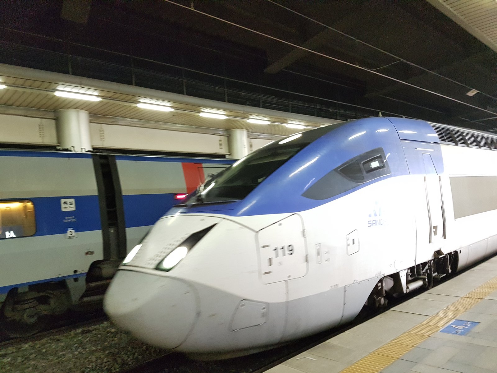 Seoul to Busan 2026: KTX vs Bus vs Flight — Which Wins?